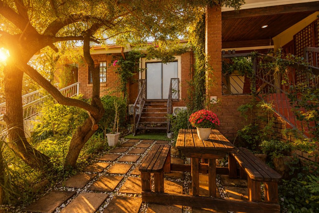 Freeman House Recovery Outdoor Sitting Area and Garden